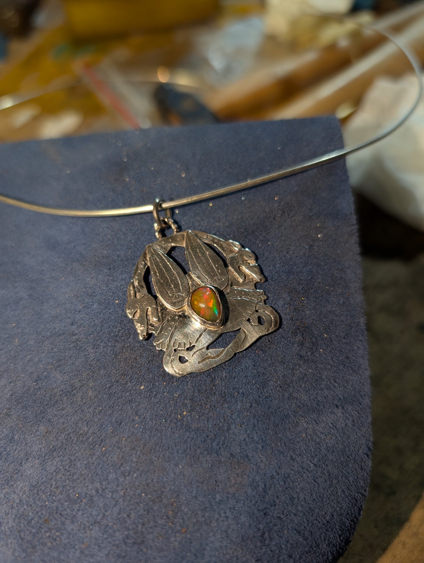 Draghi dei capitelli della Basilica di San Michele Maggiore di Pavia