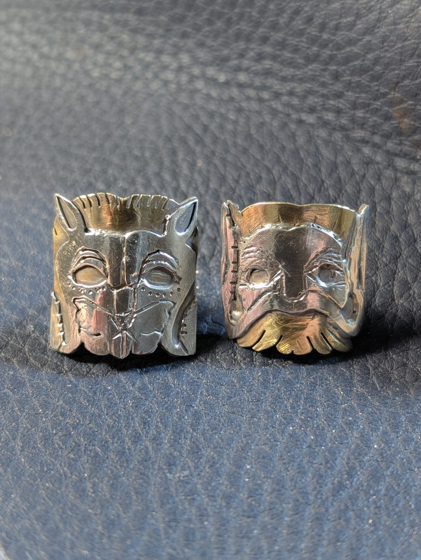 Orecchini creature capitelli della Basilica di San Michele Maggiore di Pavia