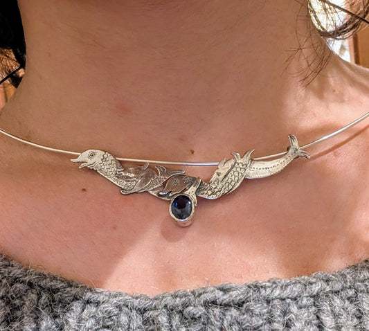 Girocollo con le creature della cripta della Basilica di San Michele Maggiore di Pavia